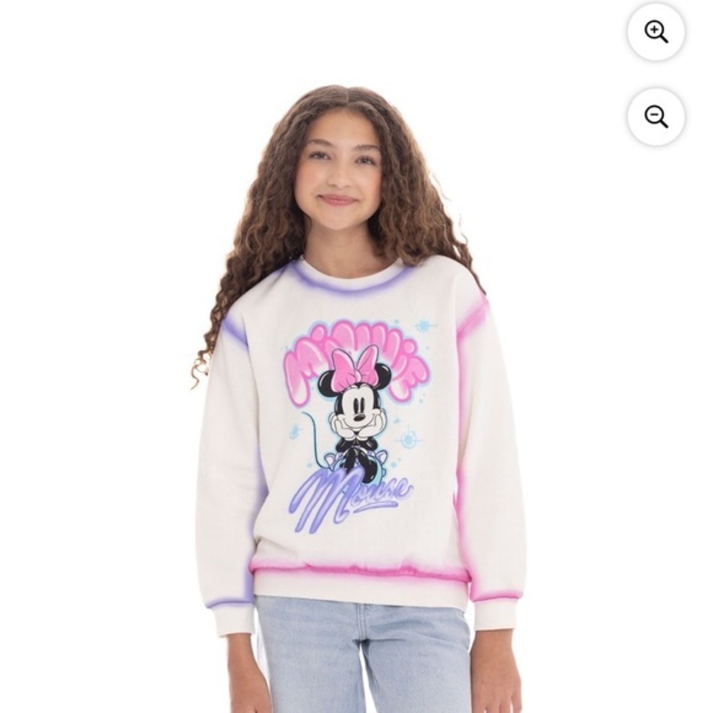 Minnie Mouse Disney Character Pullover Sweatshirt - Streetwear Style
